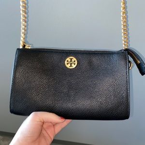 COPY - SMALL CROSS BODY WALLET BAG BLACK W/ GOLD …